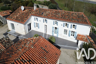  maison champmillon 16290