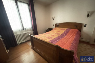  maison champs-sur-tarentaine-marchal 15270