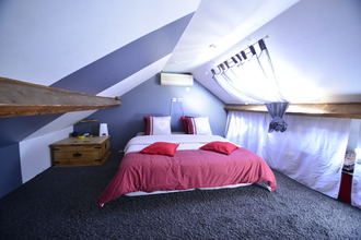  maison charbonnieres-les-varennes 63410