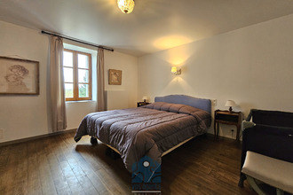  maison charensat 63640