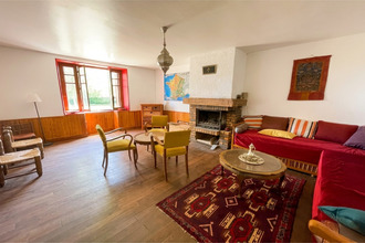  maison charensat 63640