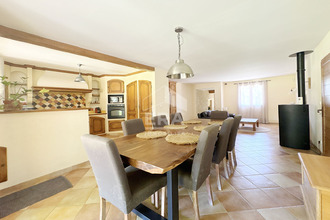  maison charleval 13350