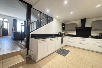  maison charleval 13350