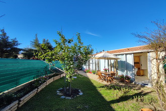  maison charleval 13350