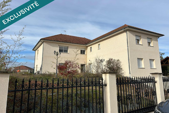  maison charmeil 03110