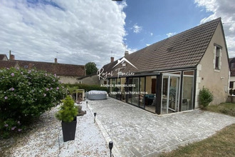  maison charnizay 37290