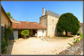  maison charrais 86170