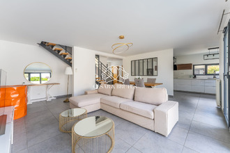  maison chassieu 69680