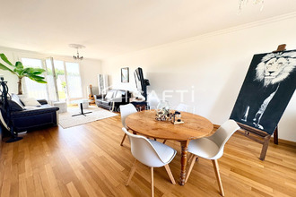  maison chateau-du-loir 72500
