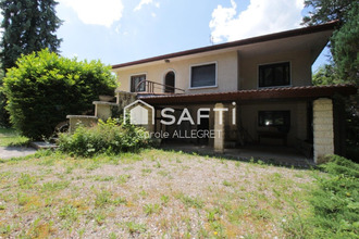  maison chateau-gaillard 01500