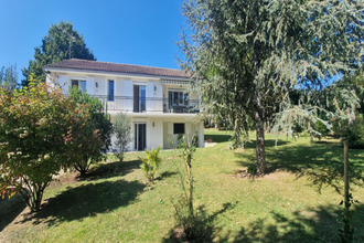  maison chateau-l-eveque 24460