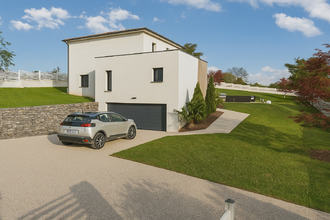  maison chateauneuf 42800