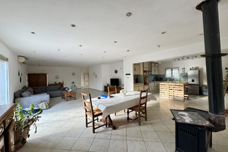  maison chateauvert 83670