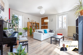  maison chatel-guyon 63140