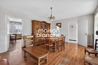  maison chatillon-sur-thouet 79200