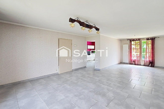  maison chaumt-d-anjou 49140