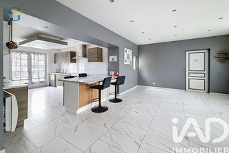  maison cherisy 28500