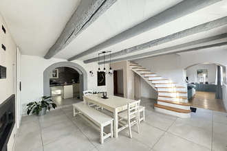  maison cheval-blanc 84460