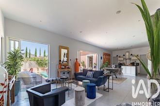  maison cheval-blanc 84460