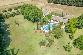  maison cheval-blanc 84460