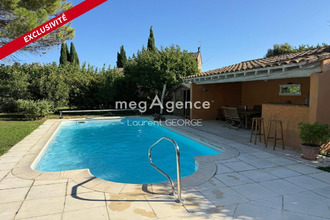  maison cheval-blanc 84460