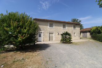  maison chize 79170
