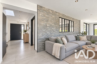  maison cluses 74300
