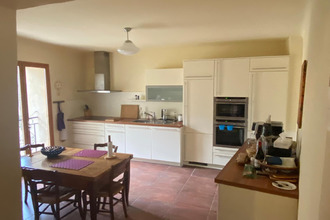  maison collias 30210