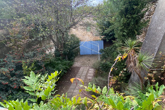  maison collias 30210