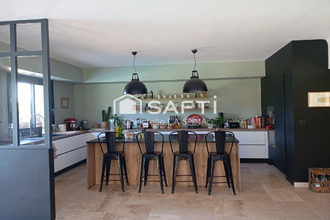  maison collias 30210