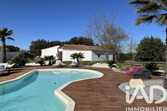  maison collias 30210