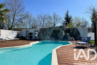  maison collias 30210