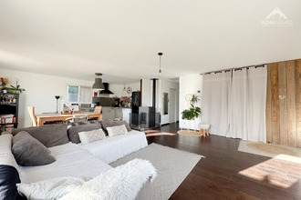  maison collonges 01550