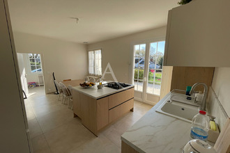  maison combleux 45800