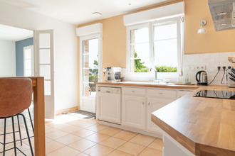  maison combleux 45800