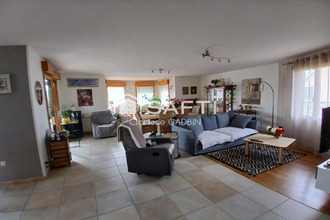  maison combree 49520