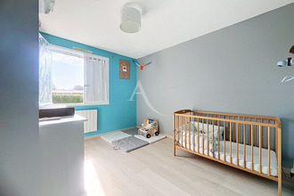  maison combree 49520