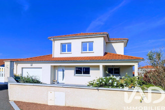  maison commelle-vernay 42120