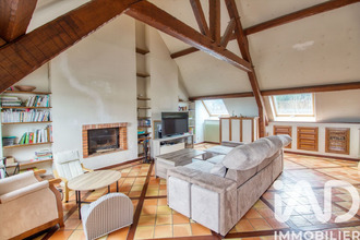  maison commeny 95450