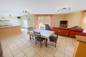  maison commer 53470