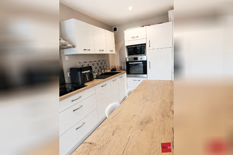  maison commer 53470