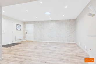  maison commer 53470