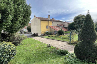  maison confolens 16500