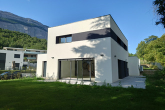  maison corenc 38700