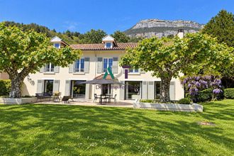  maison corenc 38700
