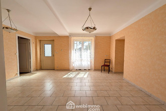  maison corne 49630