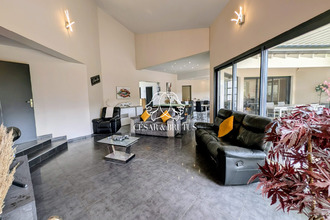  maison coubon 43700