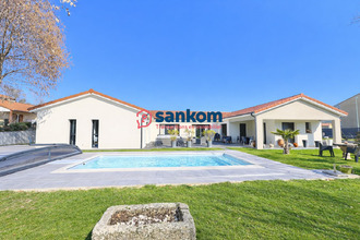  maison coubon 43700
