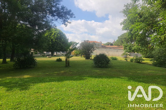  maison courcelles 17400