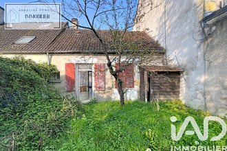  maison cours-les-barres 18320